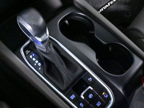 Used 2020 Hyundai Santa Fe Limited image 19