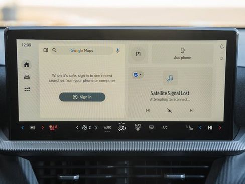 Used 2025 Ford Explorer ST-Line w/ ST-Line Street Pack image 24