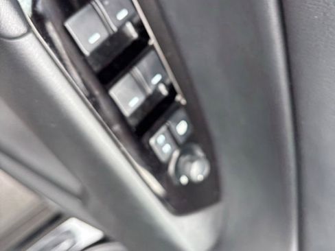 Used 2025 MAZDA CX-5 AWD 2.5 S w/ Preferred Package image 24