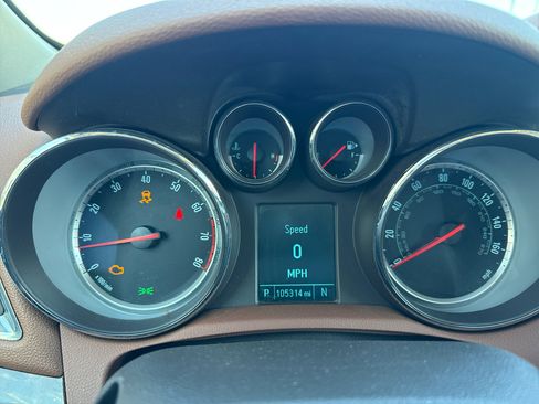 Used 2013 Buick Encore Premium image 18