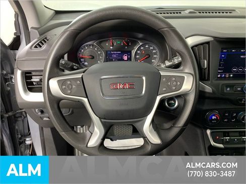 Used 2023 GMC Terrain SLE w/ Driver Convenience Package image 21