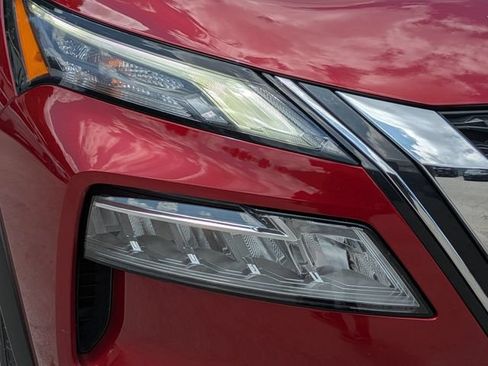 Used 2023 Nissan Rogue SV AWD/4WD image 10