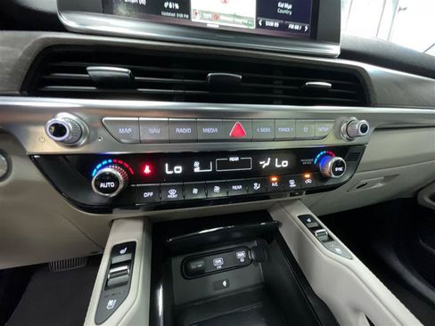 Used 2020 Kia Telluride EX w/ Towing Package FWD image 18