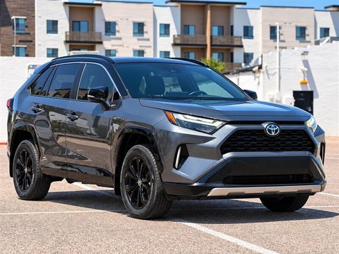 Used 2022 Toyota RAV4 XSE AWD/4WD image 1