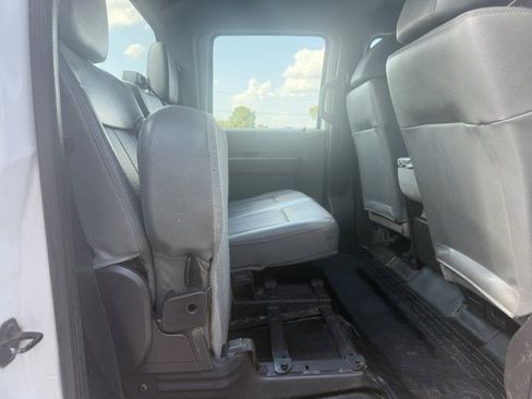 Used 2016 Ford F550 4x4 Crew Cab Super Duty image 21