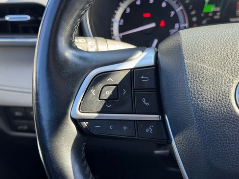 Certified 2022 Toyota Highlander Platinum image 29