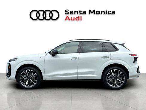 New 2026 Audi Q3 quattro 2.0T AWD/4WD image 5