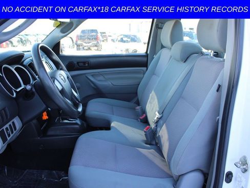 Used 2014 Toyota Tacoma 2WD Regular Cab image 11