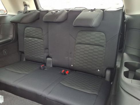 New 2026 Nissan Pathfinder SV image 30