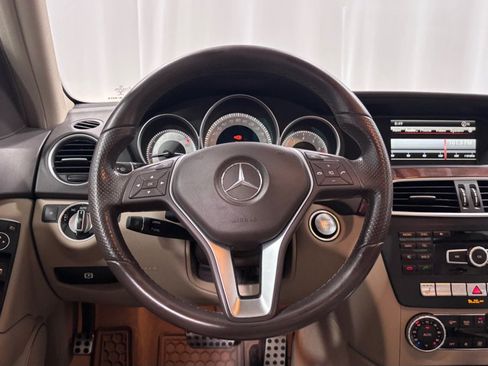 Used 2014 Mercedes-Benz C 300 4MATIC Sedan image 13