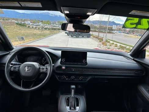 Used 2025 Honda HR-V Sport image 22