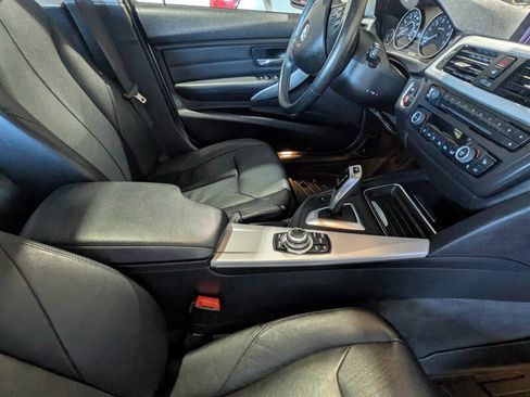 Used 2013 BMW 328i xDrive Sedan image 16