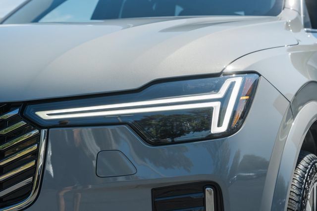 New 2027 Volvo XC90 B6 Plus AWD/4WD image 15