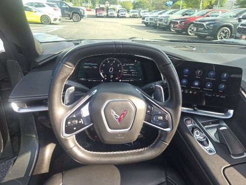 Used 2022 Chevrolet Corvette Stingray Convertible w/ Battery Protection Package image 18