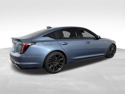 Used 2023 Cadillac CT5 V w/ Premium Package RWD image 6