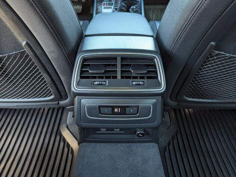 Used 2021 Audi A6 3.0T Premium image 39