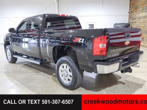 Used 2014 Chevrolet Silverado 2500 LTZ w/ LTZ Plus Package AWD/4WD image 3