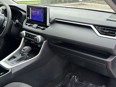 Certified 2024 Toyota RAV4 XLE FWD image 41