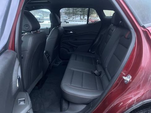 Used 2024 Chevrolet Trax RS w/ Sunroof Package image 26