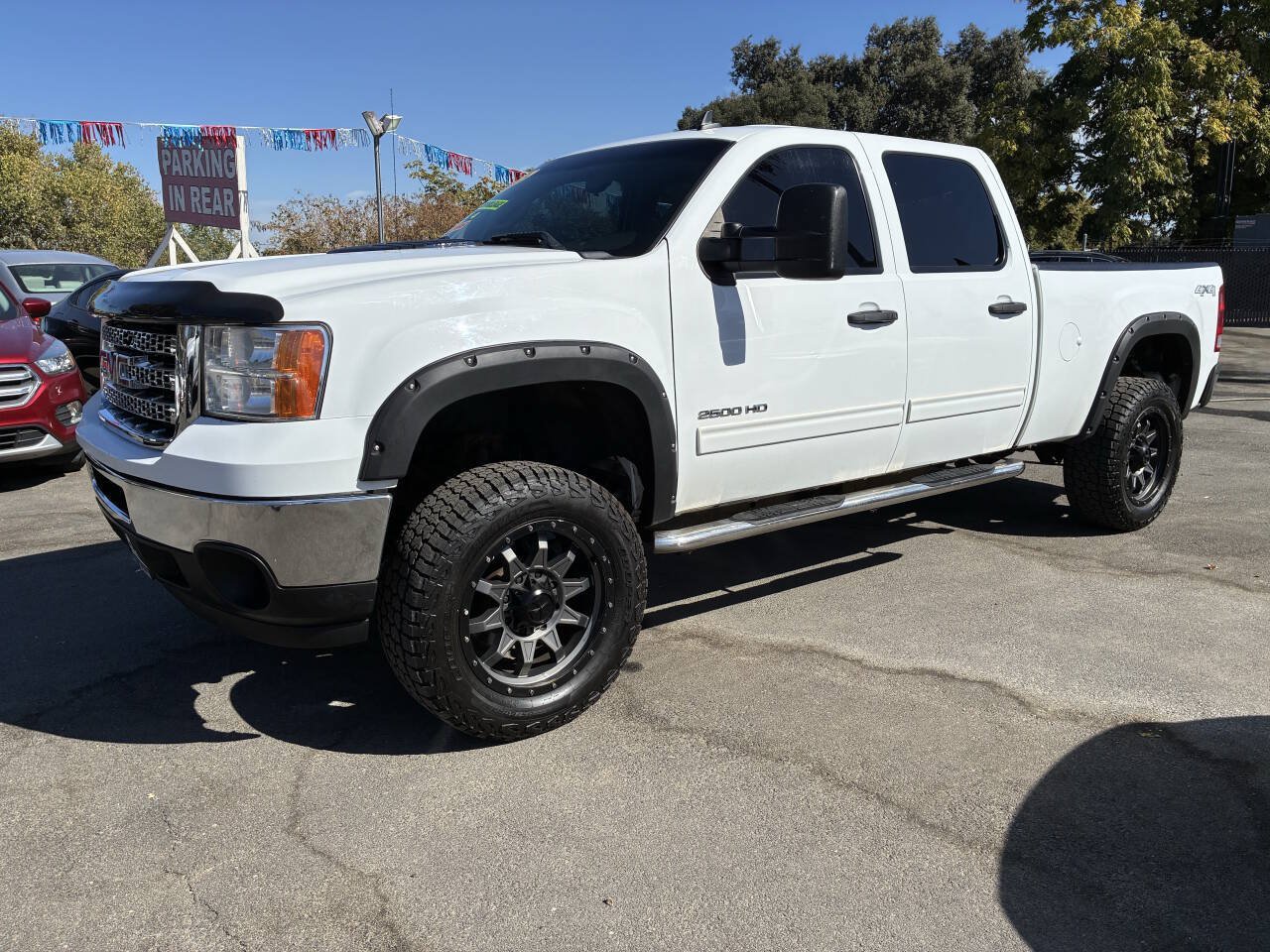 Used 2013 GMC Sierra 2500 SLE AWD/4WD image 1