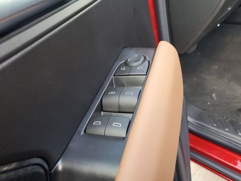 New 2026 GMC Canyon AT4 AWD/4WD image 18