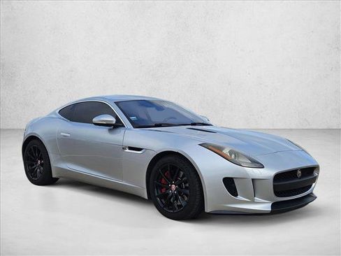 Used 2017 Jaguar F-TYPE Coupe image 3
