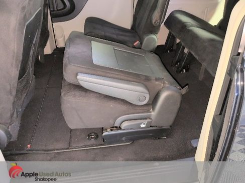 Used 2011 Dodge Grand Caravan Crew image 32