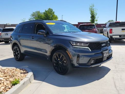 Used 2023 Kia Sorento SX AWD/4WD image 7
