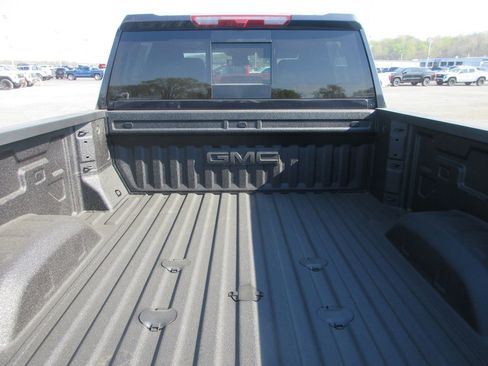 New 2026 GMC Sierra 2500 SLT w/ SLT Premium Package AWD/4WD image 6