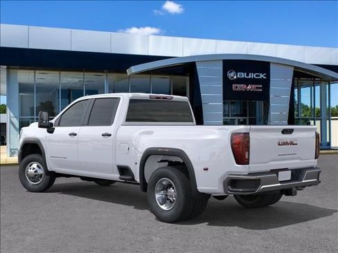 New 2026 GMC Sierra 3500 Pro AWD/4WD image 3