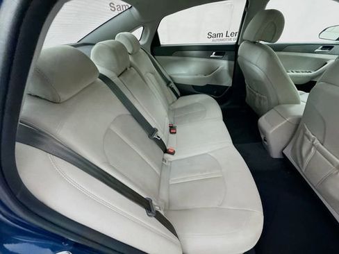 Used 2017 Hyundai Sonata SE image 23