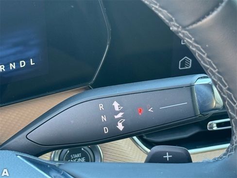 Used 2026 Chevrolet Equinox ACTIV w/ Convenience Package III image 23