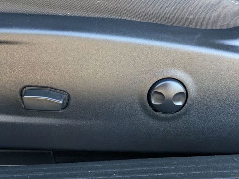 Used 2023 Dodge Challenger SXT w/ Blacktop Package image 16