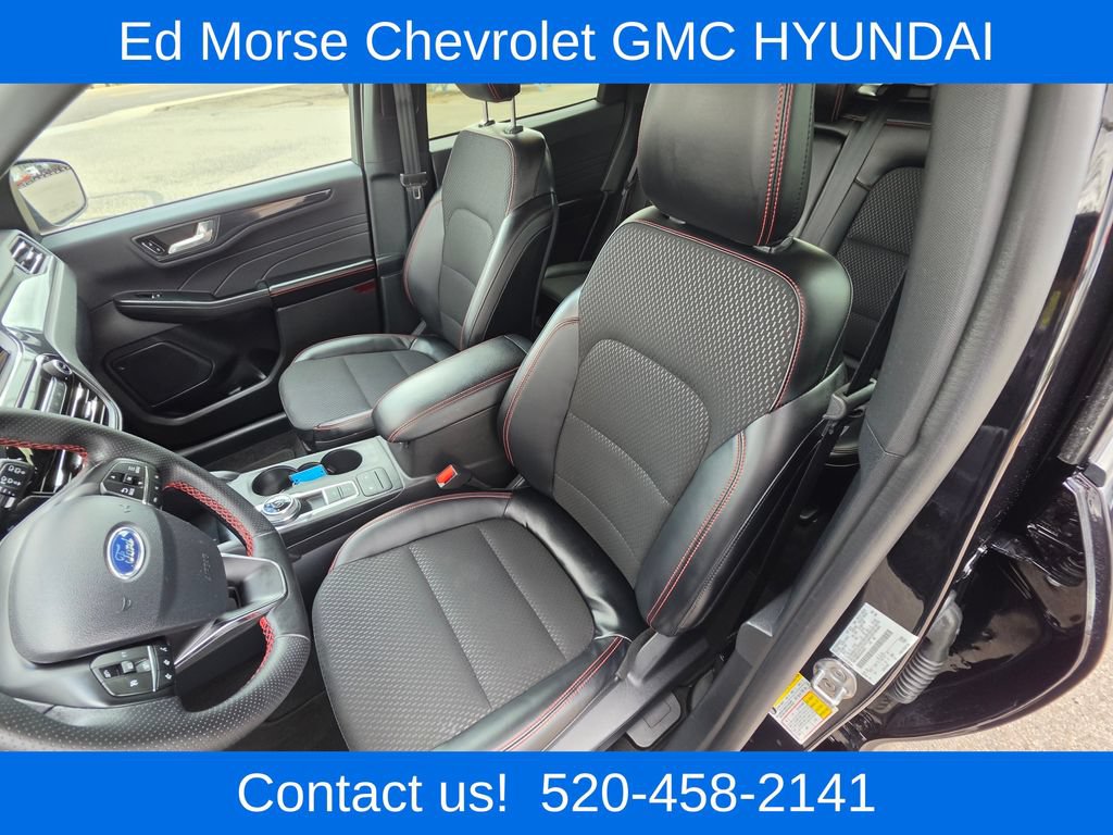 Used 2025 Ford Escape ST-Line AWD/4WD image 9