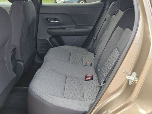 New 2026 Nissan Kicks SV image 17