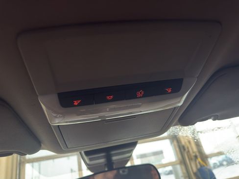 Used 2024 Nissan Altima 2.5 SV image 16