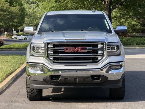 Used 2018 GMC Sierra 1500 SLT AWD/4WD image 5