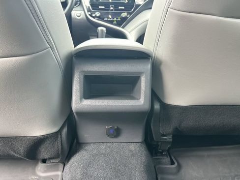 Used 2024 Toyota Camry SE w/ Convenience Package FWD image 29