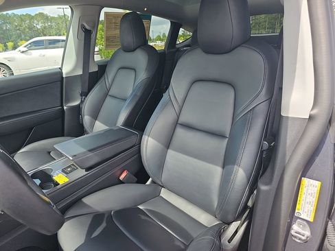 Used 2022 Tesla Model Y Performance AWD/4WD image 20