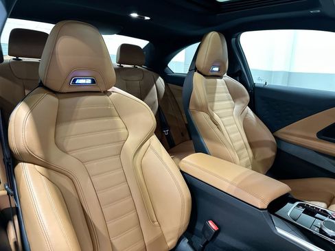 Used 2024 BMW M2 w/ Lighting Package image 6