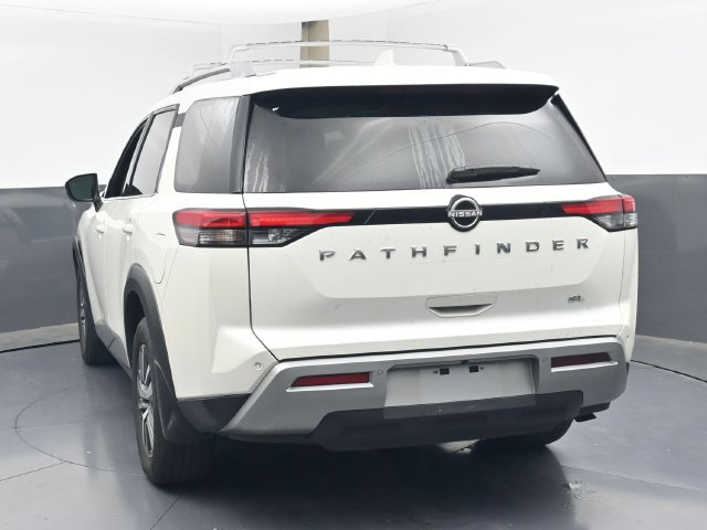 Used 2024 Nissan Pathfinder SL FWD image 31