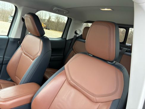 Used 2023 Ford Maverick Lariat w/ Lariat Luxury Package image 24