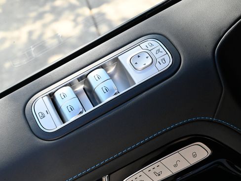 Used 2025 Mercedes-Benz G 580 w/ EQ Technology image 23