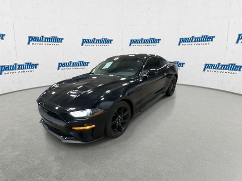 Used 2019 Ford Mustang Coupe w/ Black Accent Package image 5