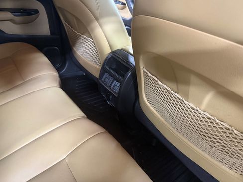 Used 2015 Cadillac SRX Luxury image 20