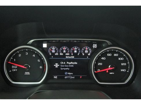 Used 2021 Chevrolet Suburban High Country w/ Premium Package AWD/4WD image 14