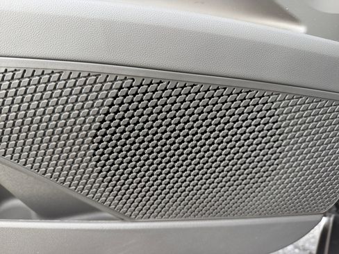 Certified 2024 Hyundai Elantra SEL w/ Convenience Package image 27