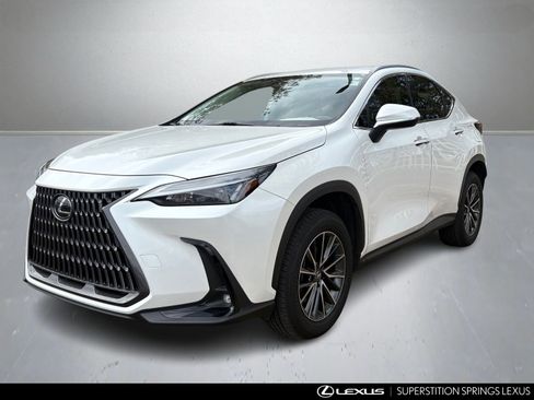 Used 2023 Lexus NX 250 FWD image 5