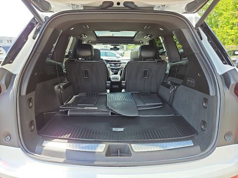 Certified 2023 Cadillac XT6 Premium Luxury w/ Technology Package AWD/4WD image 29