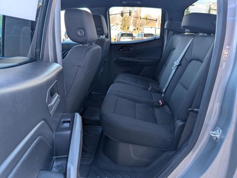 Used 2024 Chevrolet Colorado W/T image 17